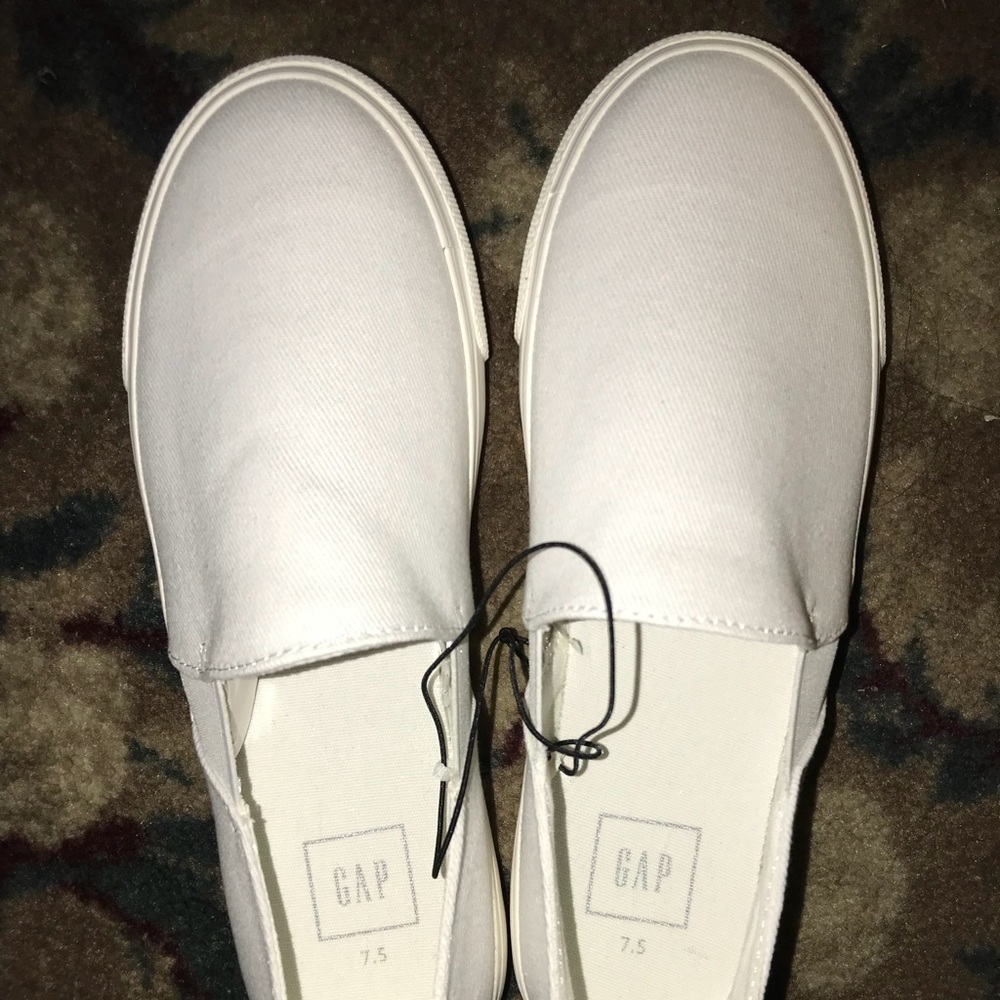 GAP WHITE DENIM SHOES